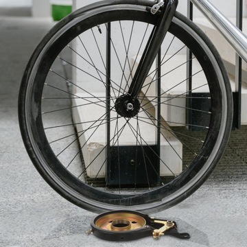 ЭЛЕКТРИЧЕСКИЙ ЗАДНИЙ БАРАБАННЫЙ ТОРМОЗ ДЛЯ МЕТАЛЛИЧЕСКИХ ЛЕЗВИЙ МОТОЦИКЛА