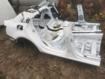 AUDI A4 8W B9 ČTVRTKA SEDAN