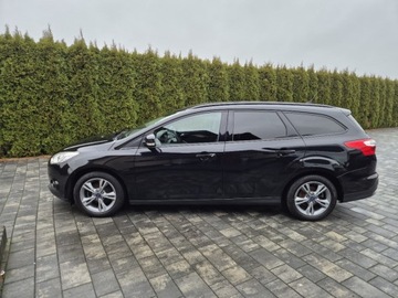 Ford Focus III Kombi 1.0 EcoBoost 125KM 2013 Ford Focus 1.0 Benz Nowy rozrzad Bogata wersja Benzyna 125KM, zdjęcie 4