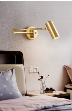 Регулируемый светодиодный настенный светильник на длинном кронштейне