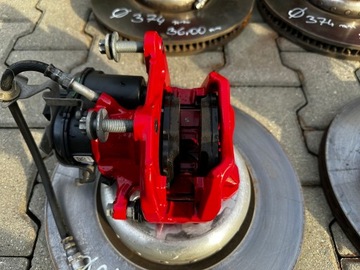 BMW G05 G06 G20 G30 СУППОРТЫ ДИСКИ BREMBO КОЛОДКИ 374мм 345мм