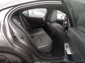 Lexus IS III 2023 Lexus IS 500 F Sport Performance Premium 2023 5.0 Benzyna 472KM, zdjęcie 12