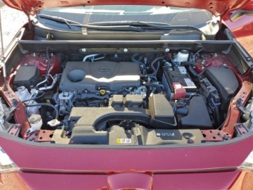 Toyota RAV4 V 2022 Toyota RAV4 Xle 2022 2.5 Benzyna 203KM, zdjęcie 6