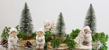 Мини-елочка на пеньке со светодиодной подсветкой, диаметр 20 см.