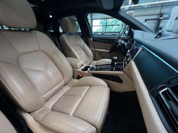 Porsche Macan SUV Facelifting II 2.0  265KM 2022 Porsche Macan 265KM 4x4Jet Black MetallicPDLSApple CarPlaySalonPLFaktura V, zdjęcie 15