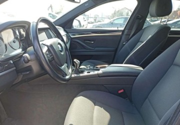 BMW Seria 5 F10-F11 Limuzyna 520d 184KM 2014 BMW Seria 5 BMW Seria 5 520d Blue Performance 2.0 Diesel 184KM, zdjęcie 8