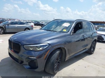 BMW X5 G05 2021 BMW X5 M50I 2021 4.4l 4.4 Benzyna 523KM, zdjęcie 1