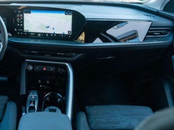 Audi Q5 II SUV Facelifting 2.0 40 TFSI MHEV 204KM 2025 AUDI Q5 TFSI quattro S line Suv 2.0 (204KM) 2025, zdjęcie 9