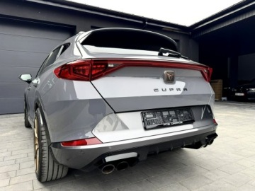 Cupra Formentor Crossover 2.0 TSI 310KM 2021 Cupra Formentor VZ 2.0TSI 310KM 4Drive Motec