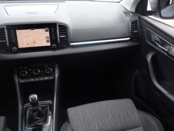 Skoda Karoq Crossover 1.6 TDI 115KM 2019 Skoda Karoq 1.6 TDI, Salon Polska, 1. Właściciel, zdjęcie 7