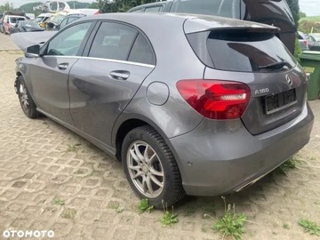 Mercedes Klasa A W176 Hatchback 5d Facelifting 180 122KM 2015