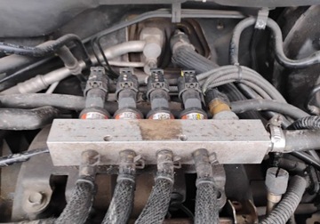 Chevrolet Cruze Sedan 1.8 16V DOHC 141KM 2012 Chevrolet Cruze 2012r, 1.8 Benzyna LPG. Lekko uszkodzony prawy tyl. Jezdz, zdjęcie 20