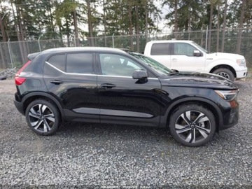 Volvo XC40 2025 Volvo XC 40 B5 Ultra Bright Theme 2025 2.0 Benzyna 247KM, zdjęcie 6