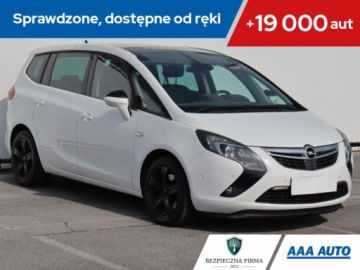 Opel Zafira C Tourer 2.0 CDTI ECOTEC 165KM 2014 Opel Zafira 2.0 CDTI, 162 KM, Automat, 7 miejsc