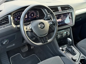 Volkswagen Tiguan II SUV 2.0 TSI 190KM 2019 VW TIGUAN // SALON PL // 1 WŁ // BEZWYPADKOWY // Serwis ASO // HAK //, zdjęcie 3