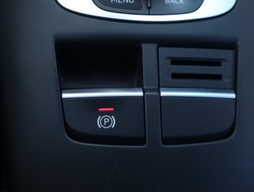 Audi A3 8V Hatchback 3d 1.6 TDI clean diesel 110KM 2015 Audi A3 1.6 TDI, Automat, Navi, Xenon, Bi-Xenon, zdjęcie 12