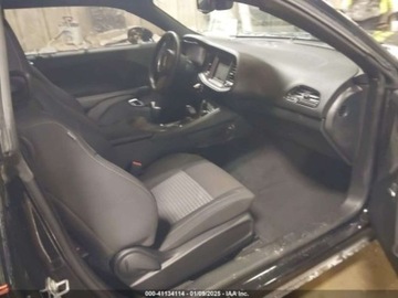 Dodge Challenger III 2023 Dodge Challenger 2023r., 4x4, 3.6L 3.6 Diesel 303KM, zdjęcie 8