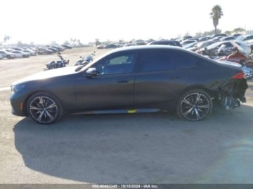 BMW Seria 5 G90-91 2024 BMW Seria 5 530i, 2024r., 2.0L 2.0 Benzyna 255KM, zdjęcie 5