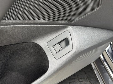 Volkswagen Passat B8 Variant Facelifting 1.5 TSI EVO 150KM 2022 Volkswagen Passat 1.5 TSI / 150 KM DSG Bussines Sa, zdjęcie 20