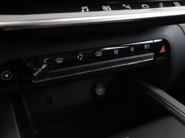 Citroen C5 Aircross SUV Plug-In 1.6 PureTech 225KM 2021 Citroen C5 Aircross FV23 1.6 Plug-in Hybrid, zdjęcie 29