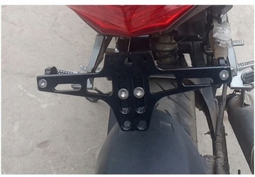 Крепление держателя номерного знака мотоцикла