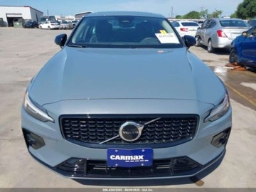 Volvo S60 III 2024 Volvo S60 B5 Core Dark Theme 2024 2.0l 2.0 Benzyna 247KM, zdjęcie 7