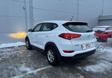 Hyundai Tucson III SUV 1.6 GDI 132KM 2016 Hyundai Tucson Classic Salon PL Niski przebieg 1.6 Benzyna 132KM, zdjęcie 3