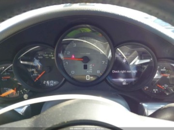 Porsche 911 991 Carrera 4/4S Coupe Facelifting 3.0 420KM 2019 Porsche 911 PORSCHE 911 CARRERA 4S 3.0 Benzyna 420KM, zdjęcie 10