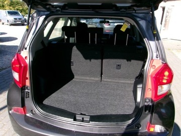 Subaru 2011 Subaru Trezia Toyota 1.4 D Subaru Trezia 1.4 Diesel 90KM, zdjęcie 4