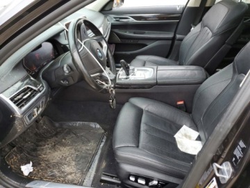 BMW Seria 7 G11-G12 2020 BMW Seria 7 2020 BMW 740 XI 3.0 Benzyna 335KM, zdjęcie 7