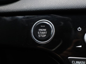 Kia Sportage IV SUV 1.7 CRDi 141KM 2018 Kia Sportage 1.7 CRDi, Salon Polska, Automat, zdjęcie 20