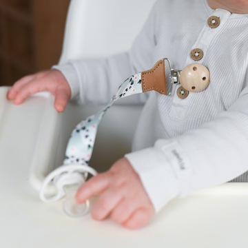 AKUKU RIBBON UNIVERSAL вешалка для соски
