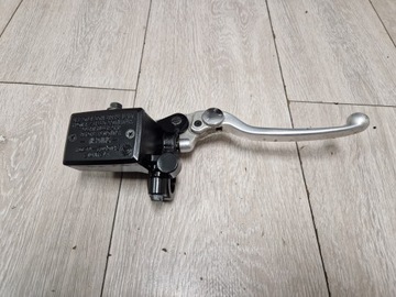 YAMAHA FZ1 FZ8 FZ6 POMPA HAMULCA PRZOD MOCOWANIE KLAMKA