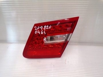 LAMPA PRAWA TYŁ TYLNA MERCEDES W207 W KLAPE 2078200464