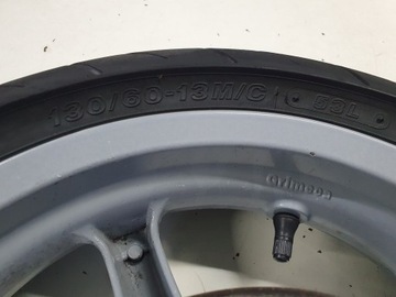 КОЛЕСО YAMAHA AEROX 50 ШИНА ПЕРЕДНИЙ ОБОД 130/60 - 13