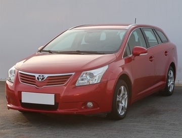 Toyota Avensis III Wagon 2.0 Valvematic 152KM 2011 Toyota Avensis 2.0 i, Automat, Klima, Klimatronic, zdjęcie 1