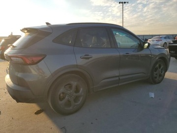 Ford Escape III 2023 Ford Escape ST Line 2023 1.5l 1.5 Benzyna 180KM, zdjęcie 3