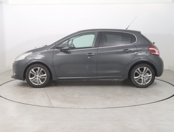 Peugeot 208 I Hatchback 3d 1.2 VTI 82KM 2014 Peugeot 208 1.2 PureTech, Salon Polska, zdjęcie 2