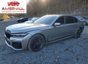 BMW Seria 7 G11-G12 2021 BMW Seria 7 750xi 2021 4.4l 4.4 Benzyna 523KM