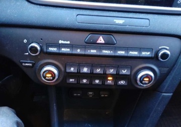 Kia Sportage IV SUV Facelifting 1.6 GDI 132KM 2019 Kia Sportage 2019r, SALON POLSKA. 1.6 Benzyna. Uszkodzony. Poobijany. Jezd, zdjęcie 9