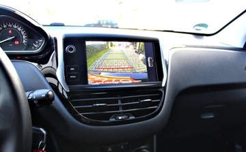 Peugeot 208 I Hatchback 5d Facelifting 1.2 PureTech 82KM 2016 Peugeot 208 1.2I Led Klimatyzacja Kamera cofania Tempomat Gwarancja 1 r, zdjęcie 18