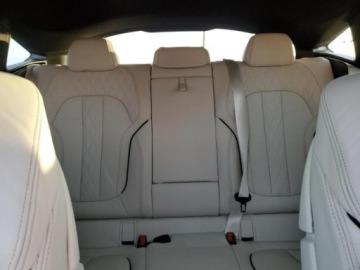 BMW X6 G06 2022 BMW X6 2022, 3.0L, 4x4, od ubezpieczalni 3.0 Benzyna 335KM, zdjęcie 8