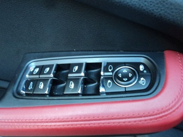 Porsche Macan SUV 3.0 V6 360KM 2018 Porsche Macan sprzedam ładnego PORSHE MACANA 3.0, zdjęcie 19