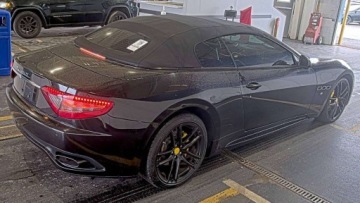 Maserati GranTurismo 2015 Maserati GranTurismo Convertible Sport 2015 4.7 Benzyna 454KM, zdjęcie 4