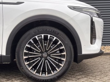 Omoda 9 1.5 T-GDI 537KM 2025 OMODA Omoda 9 1.5 Super Hybrid Exclusive AWD Suv 537KM 2025, zdjęcie 15