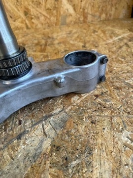 Полка нижняя, нижняя полка подвески Kawasaki Ninja ZX10R, 06-07, 2006-2007 гг.