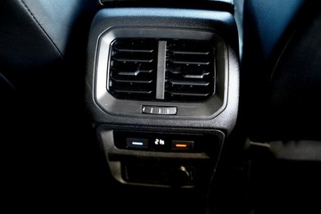 Volkswagen Tiguan II 2022 Volkswagen Tiguan R-LINE SKÓRA panorama ACC bl, zdjęcie 28