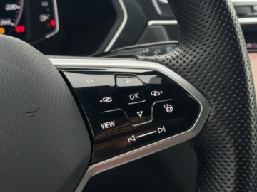 Volkswagen Tiguan II SUV Facelifting 2.0 TDI 200KM 2022 Volkswagen Tiguan 2.0 TDI SCR 4Mot R-Line DSG, Serwis ASO, Gwarancja, FV23, zdjęcie 18