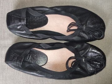APIA modne czarne skórzane damskie baleriny balerinki r. 37