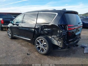 Chrysler Pacifica II 2024 Chrysler Pacifica Pinnacle, 2024r., 4x4, 3.6L 3.6 Benzyna 287KM, zdjęcie 3